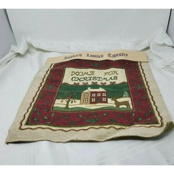 Jacquard Loomed Tapestry "Home For Christmas" Pillows Framing Wall 18" x 16" - Picture 5 of 12